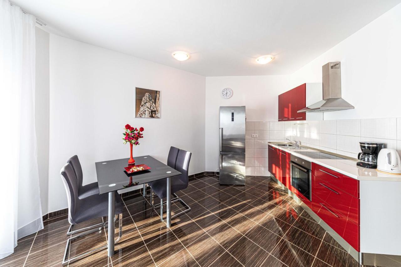 רוגוזניצה Rajcic Apartments מראה חיצוני תמונה